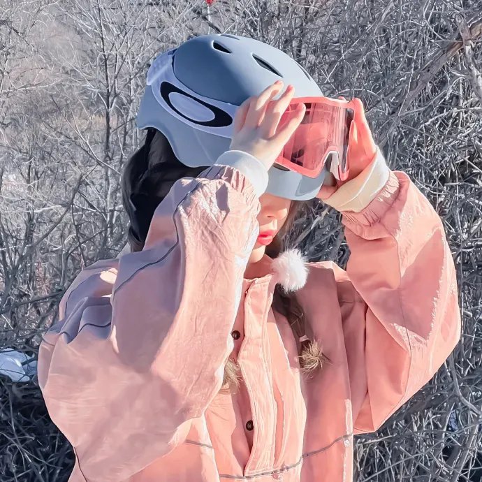恋上女镖师